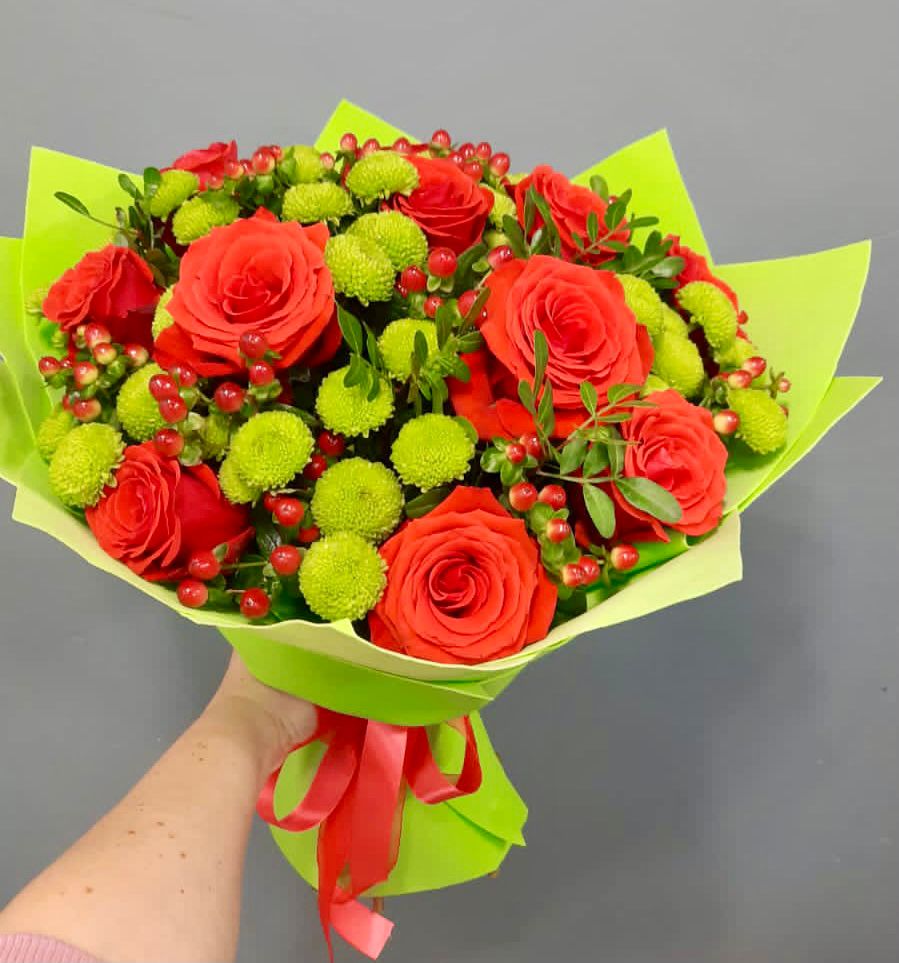 Букет цветов из: Хризантемы и Розы в Иланском