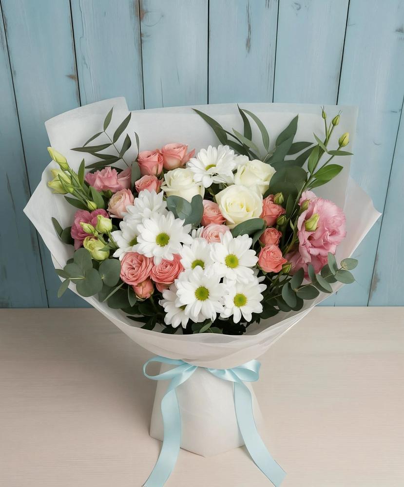 Букет цветов из: Розы, Лизиантусы и Хризантемы в Иланском
