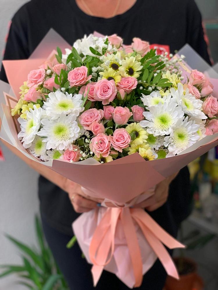 Букет цветов из: Розы и Хризантемы в Иланском