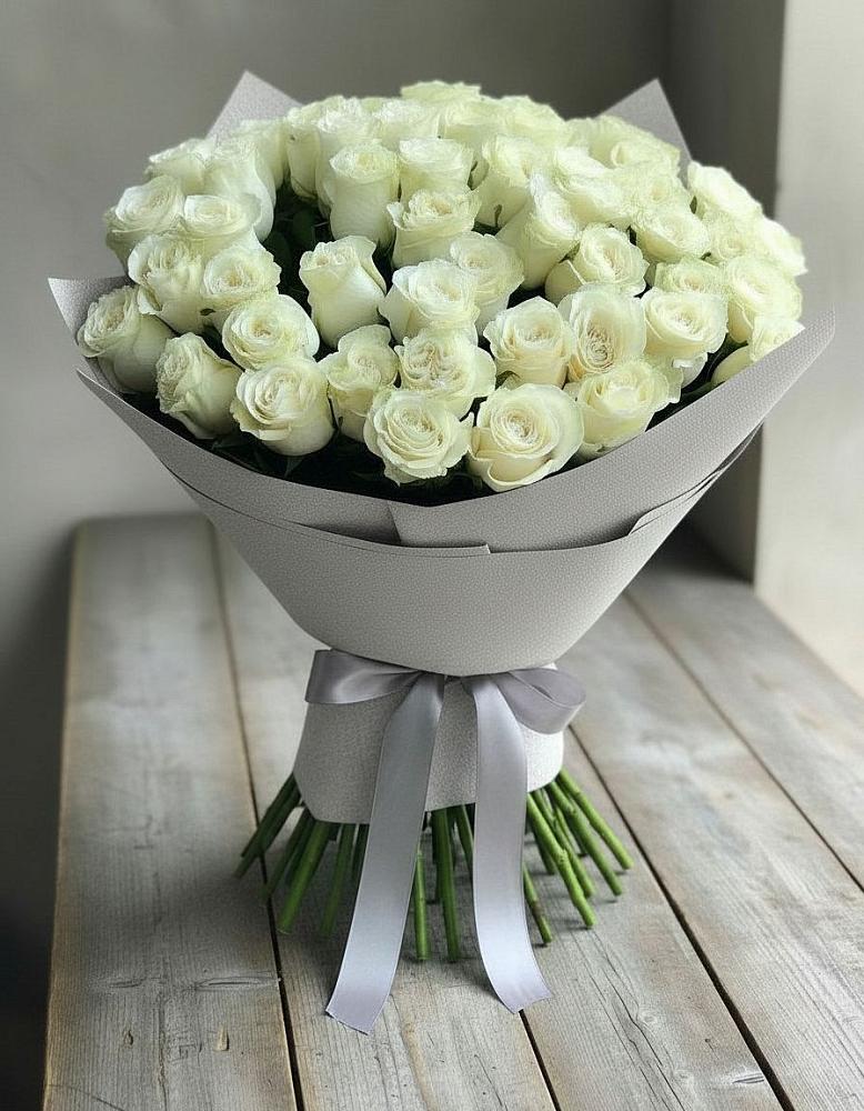 Букет 35 Белых роз в Иланском