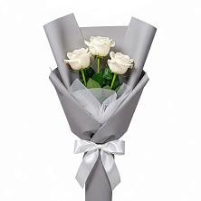 Букет 3 белые розы в Иланском