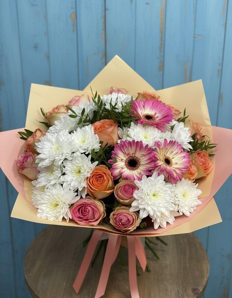 Букет цветов из: Розы, Герберы и Хризантемы в Иланском