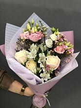 Букет цветов из:  Альстромерии, Розы и Лизиантусы #REPLACE_PRED# Иланском