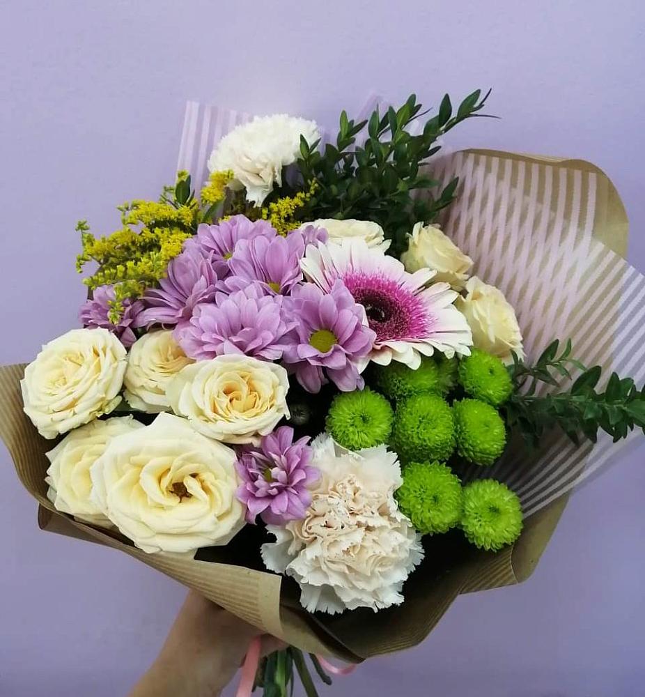 Букет цветов из: Хризантемы, Розы, Гвоздики и Герберы в Иланском