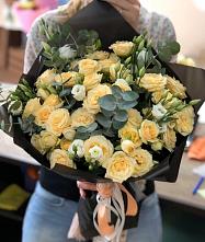 Букет цветов из:  Розы и Лизиантусы #REPLACE_PRED# Иланском