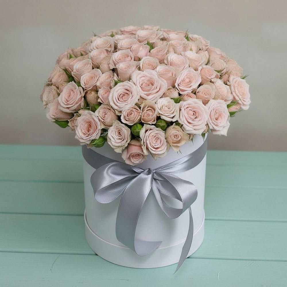 Цветочная композиция из Розы в шляпной коробке в Иланском